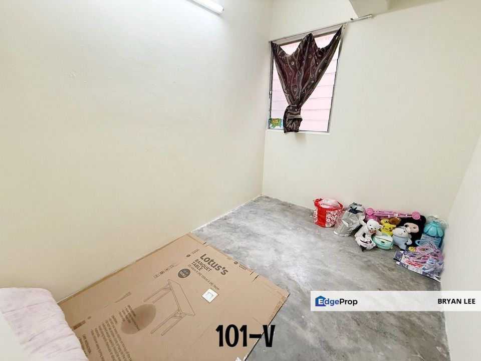 Bandar Bukit Tinggi, Klang  Shop Apartment FOR SALE !! , Selangor, Klang