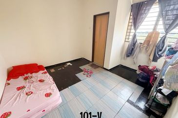 Bandar Bukit Tinggi 1 Apartment