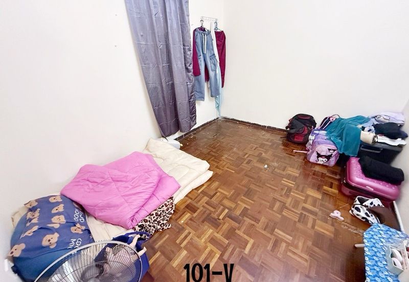 Bandar Bukit Tinggi 1 Apartment