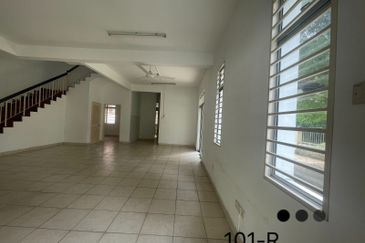 Canal Gardens, Kota Kemuning