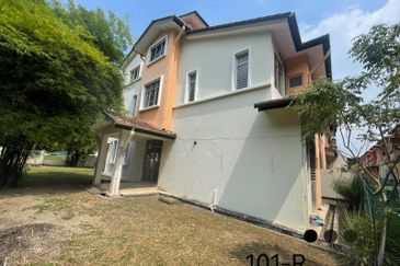 Canal Gardens, Kota Kemuning