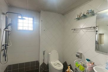 Canal Gardens, Kota Kemuning