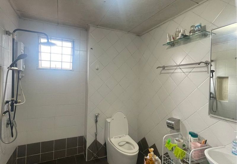 Canal Gardens, Kota Kemuning