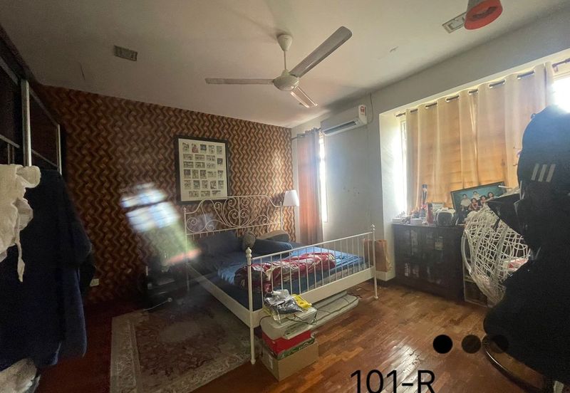 Canal Gardens, Kota Kemuning