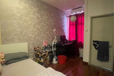 Canal Gardens, Kota Kemuning