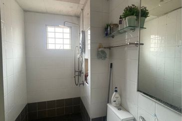 Canal Gardens, Kota Kemuning