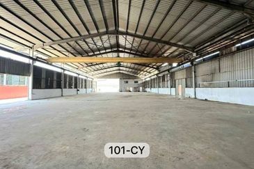 West Port, Pulau Indah