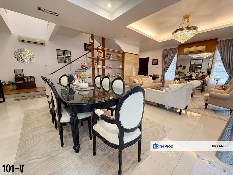 Laman Seri, Seksyen 13 Shah Alam  Triple Storey Semi-D House FOR SALE !! , Selangor, Shah Alam