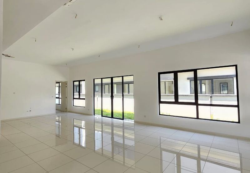 Freesia Residences @ Tropicana Aman