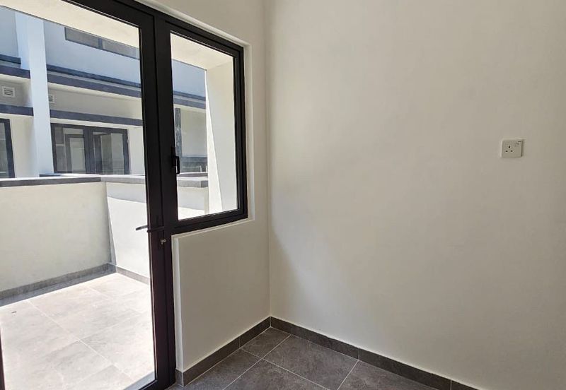 Freesia Residences @ Tropicana Aman