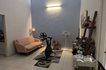 Setia Indah 9, Setia Alam