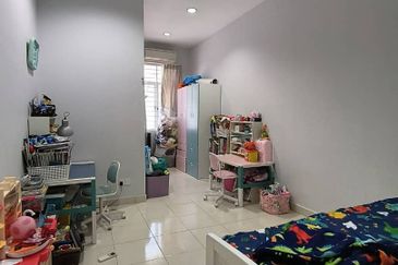 Setia Indah 9, Setia Alam