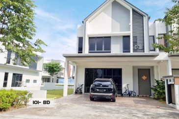 Lucent Residence @ twentyfive.7