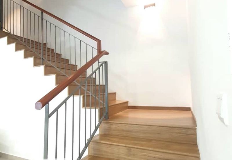 Lucent Residence @ twentyfive.7