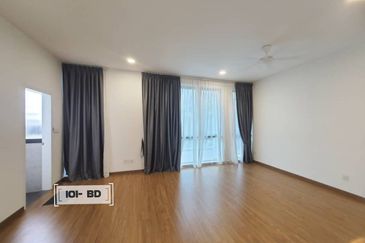 Lucent Residence @ twentyfive.7