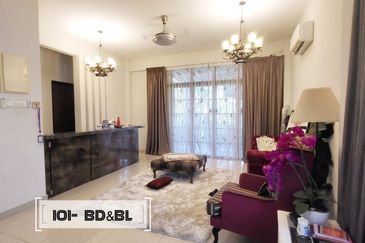 FULLY RENOVATED !! 40x80 Maple Terrace, Denai Alam. Triple Storey Endlot Superlink House