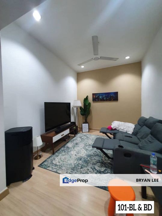 Lavender Park, Jalan Elektron Denai Alam. Double Storey Superlink House, Selangor, Shah Alam