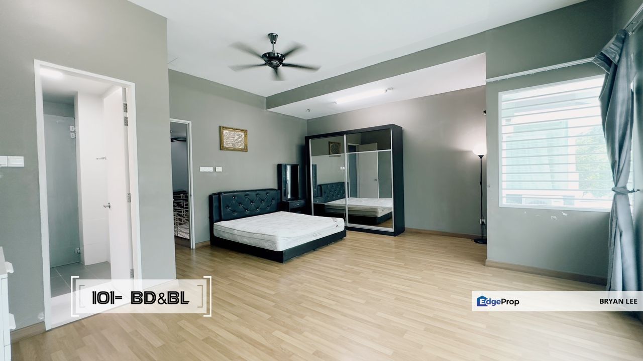 GOOD CONDITION !! FOR SALE !! Lavender Park, Denai Alam Double Storey Superlink House, Selangor, Shah Alam