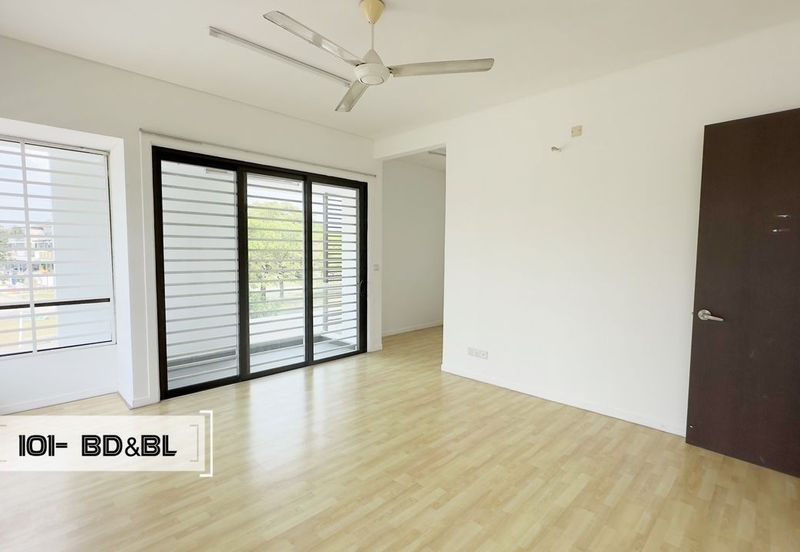 Mulberry Groove @ Denai Alam