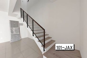 CHEAPEST UNIT AVAILABLE NOW !! FOR SALE !! Nadira Bandar Bukit Raja, Klang  Double Storey House