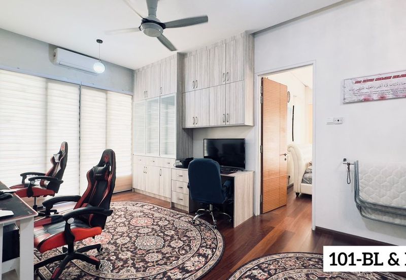 FULLY RENOVATED !! FOR SALE !! Willow Park, Denai Alam. Double Storey Semi-D House