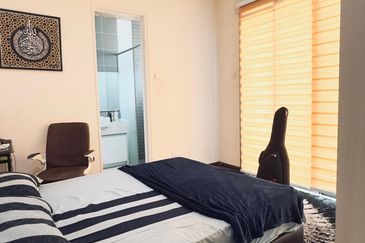 FULLY RENOVATED !! FOR SALE !! Willow Park, Denai Alam. Double Storey Semi-D House