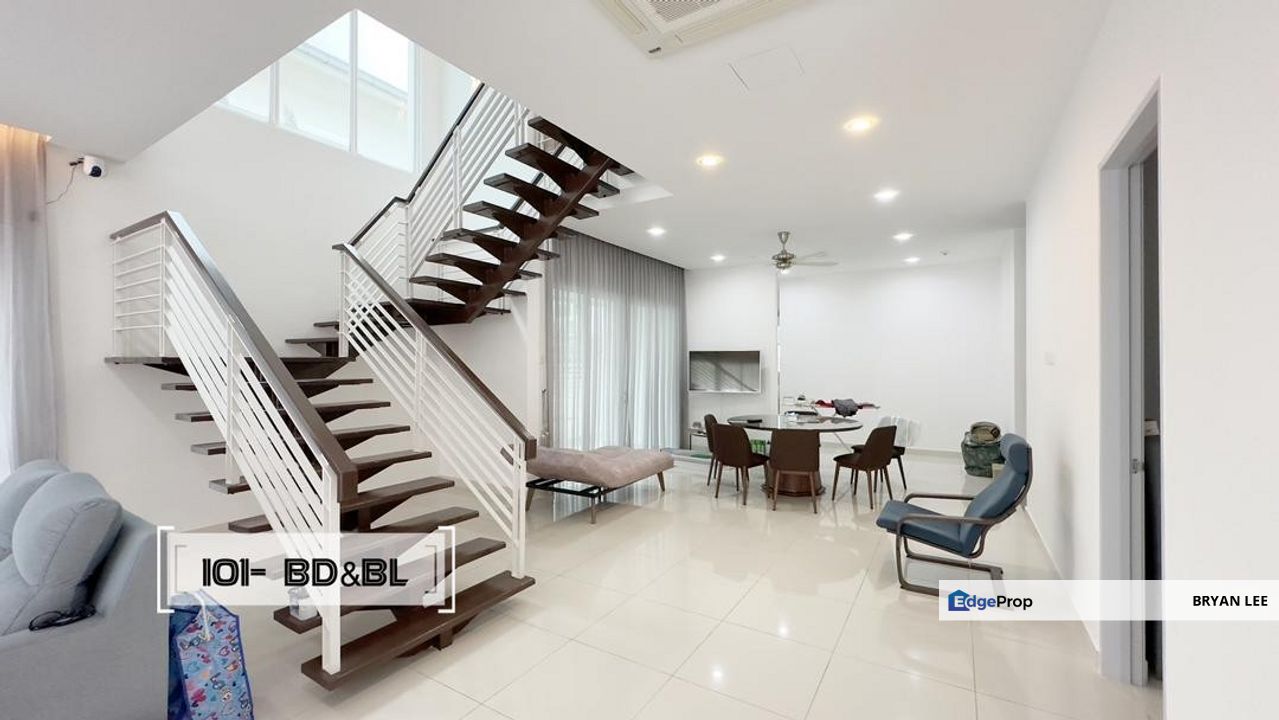 FULLY RENOVATED !! FOR SALE !! Lavender Park, Denai Alam Double Storey Endlot Superlink House, Selangor, Shah Alam