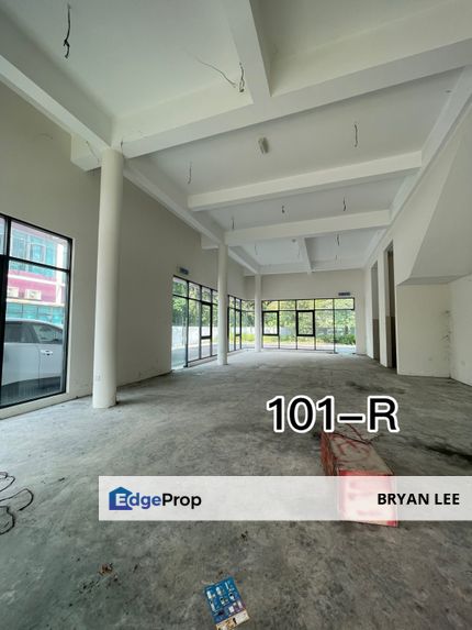 COMMERCIAL OFFICE FOR SALE !! Kota Kemuning, Shah Alam Triple Storey Commercial Semi Detached , Selangor, Shah Alam