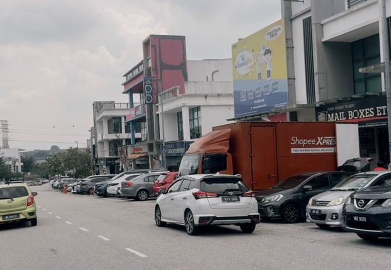 E-Boulevard, Denai Alam