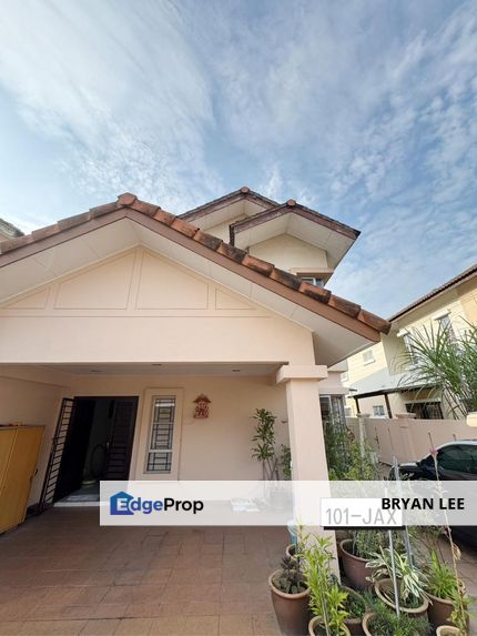 RENOVATED !! FOR SALE !! Aman Perdana, Klang  Double Storey Semi-D, Selangor, Klang