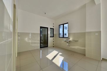 BRAND NEW HOUSE FOR RENT !! Setia Alam, Musika  Double Storey Terrace House / Endlot Unit