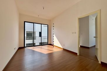 BRAND NEW HOUSE FOR RENT !! Setia Alam, Musika  Double Storey Terrace House / Endlot Unit