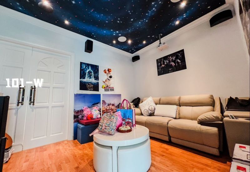 Duta Villa, Setia Alam