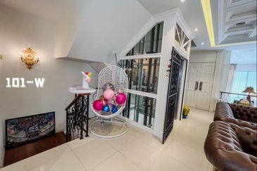 Duta Villa, Setia Alam