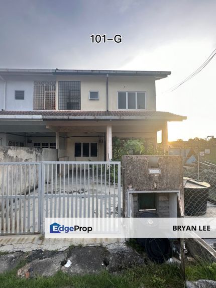 SUPER VALUE BUY !! Pekan Meru, Klang Double Storey Endlot, Selangor, Klang