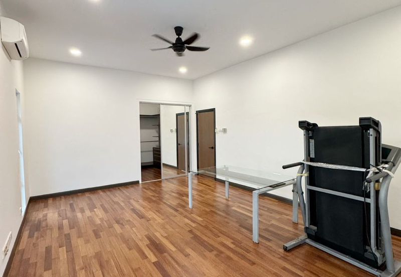 Jalan Setia Nusantara U13/22L