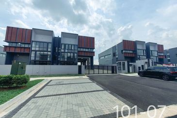 Elmina Business Park