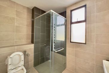 BRAND NEW HOUSE FOR SALE !! Setia Alam , Musika  Double Storey Terrace House 