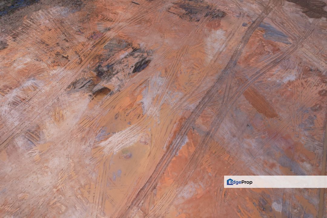 Ready-To-Build Industrial Land for Sale   Location: Kota Puteri, Batu Arang  - Close To WCE Assam Jawa Interchange, Selangor, Batu Arang