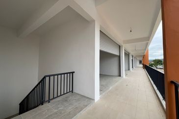 Uptown Penampang Double storey shoplot