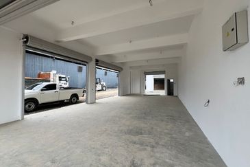 Uptown Penampang Double storey shoplot