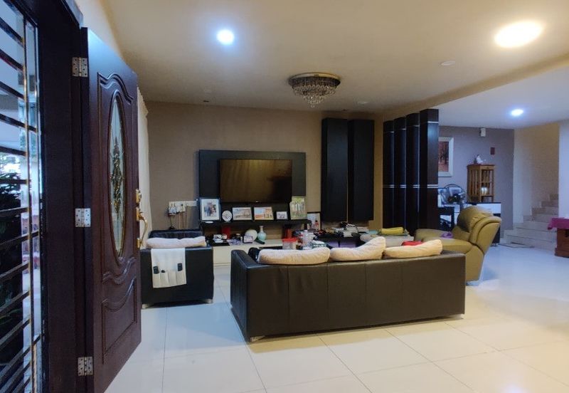 Taman Casa Palma 3 Storey Link Bungalow Inanam | Kolombong