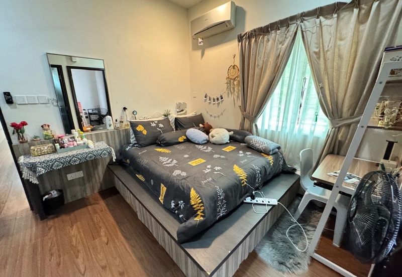 Taman Casa Fabulosa Semi Detached Hilltop