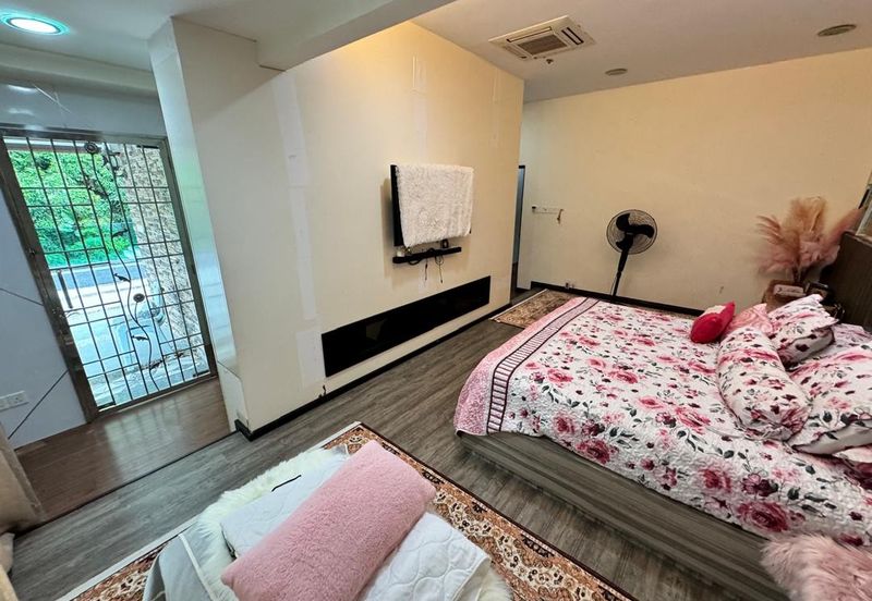 Taman Casa Fabulosa Semi Detached Hilltop