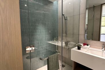 Agate Tower @The Penisula Condominium Kota Kinabalu Airbnb| Homestay