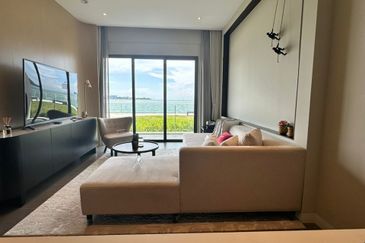 Agate Tower @The Penisula Condominium Kota Kinabalu Airbnb| Homestay