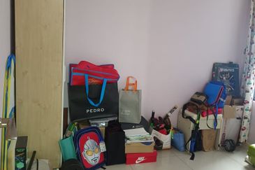 Lido Four season Corner Kepayan| Emart