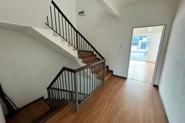 Taman Kim Leng 2.5 Storey Damai