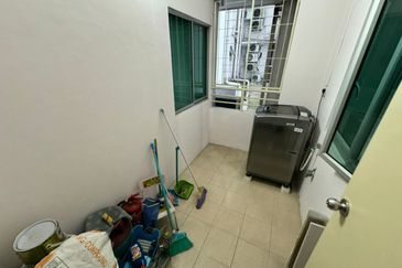 Alam Damai Condominium 3rd Floor
