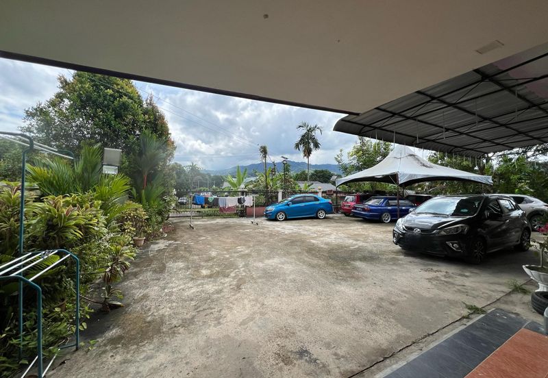 Kampung Sugud Bungalow House 